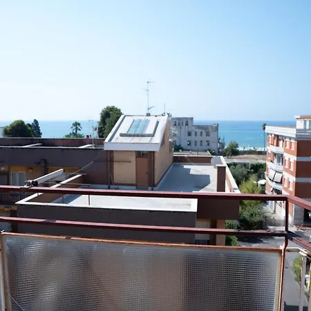 Casa Luna Riviera * Terracina